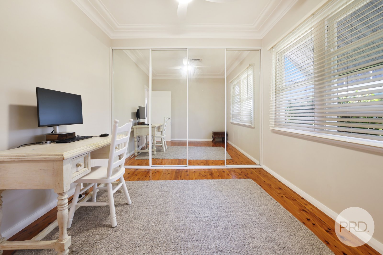 147 Denison Street TAMWORTH 16