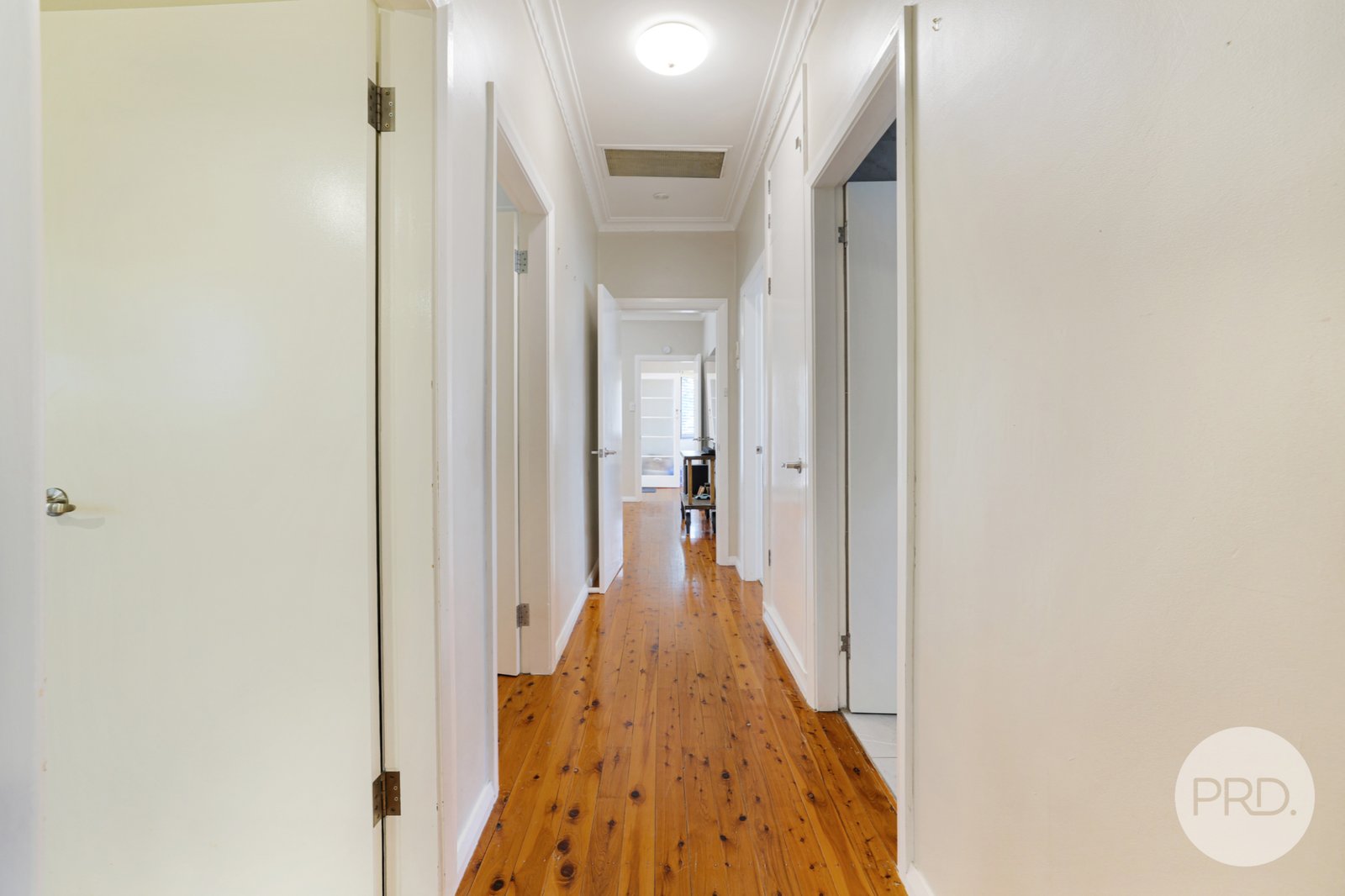 147 Denison Street TAMWORTH 18