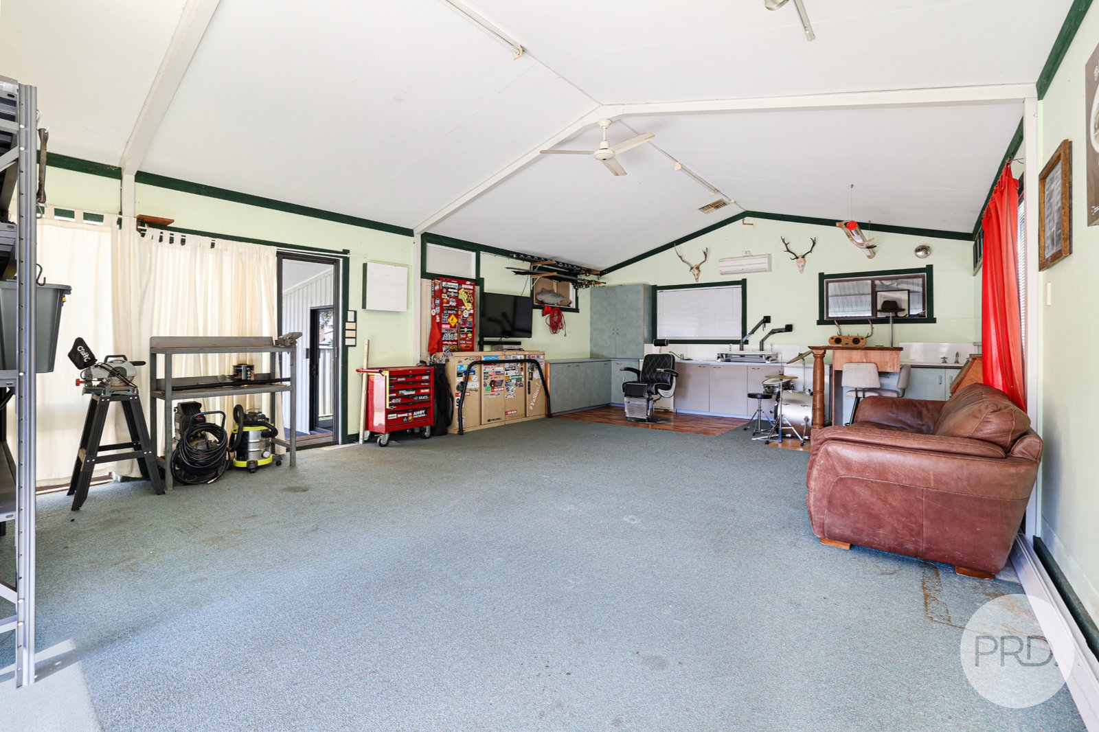 147 Denison Street TAMWORTH 22