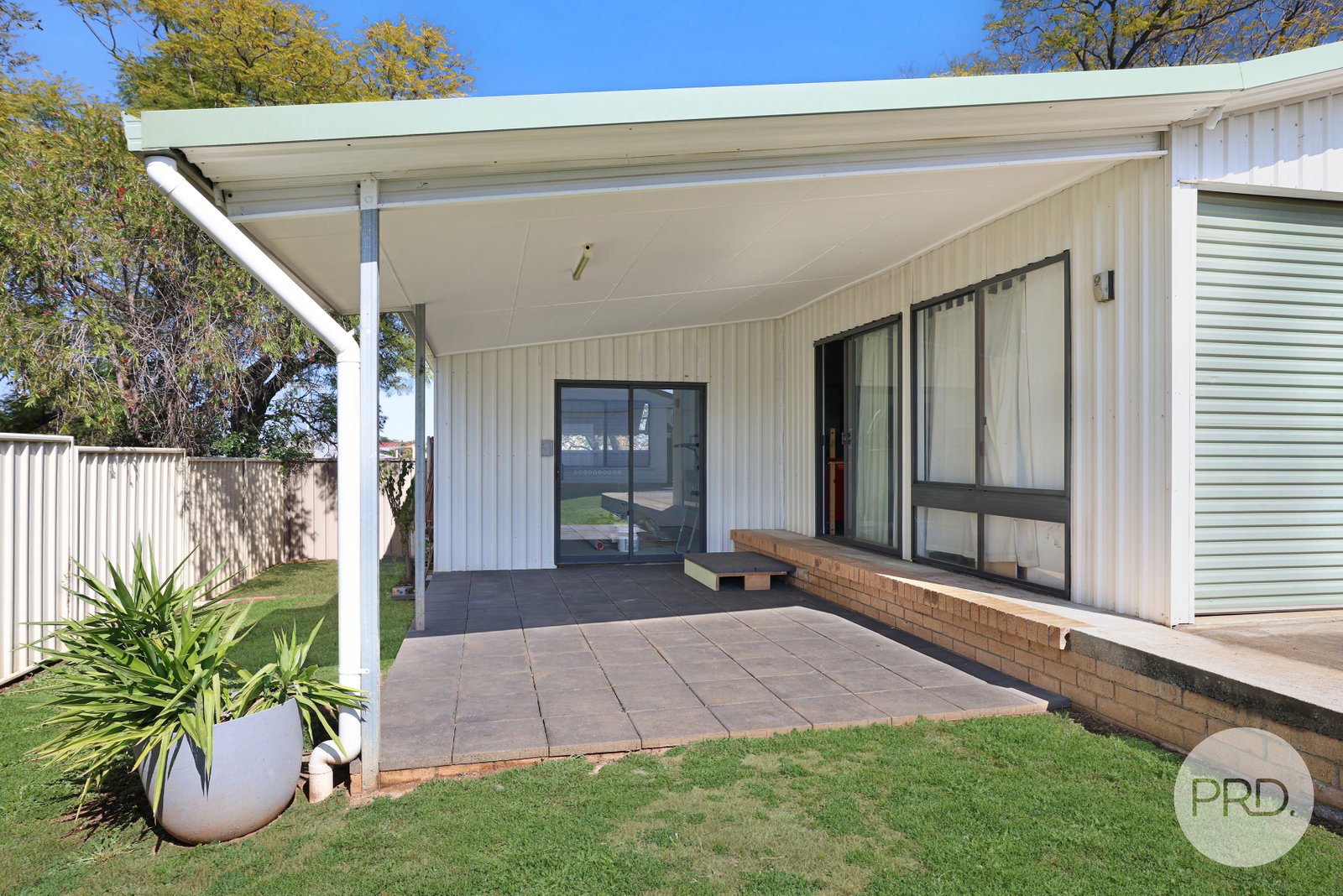 147 Denison Street TAMWORTH 23