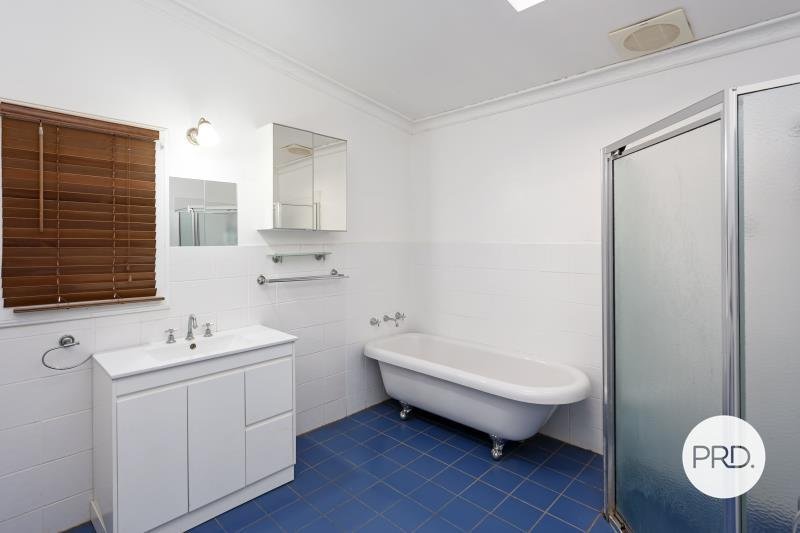 147 Docker Street WAGGA WAGGA 7