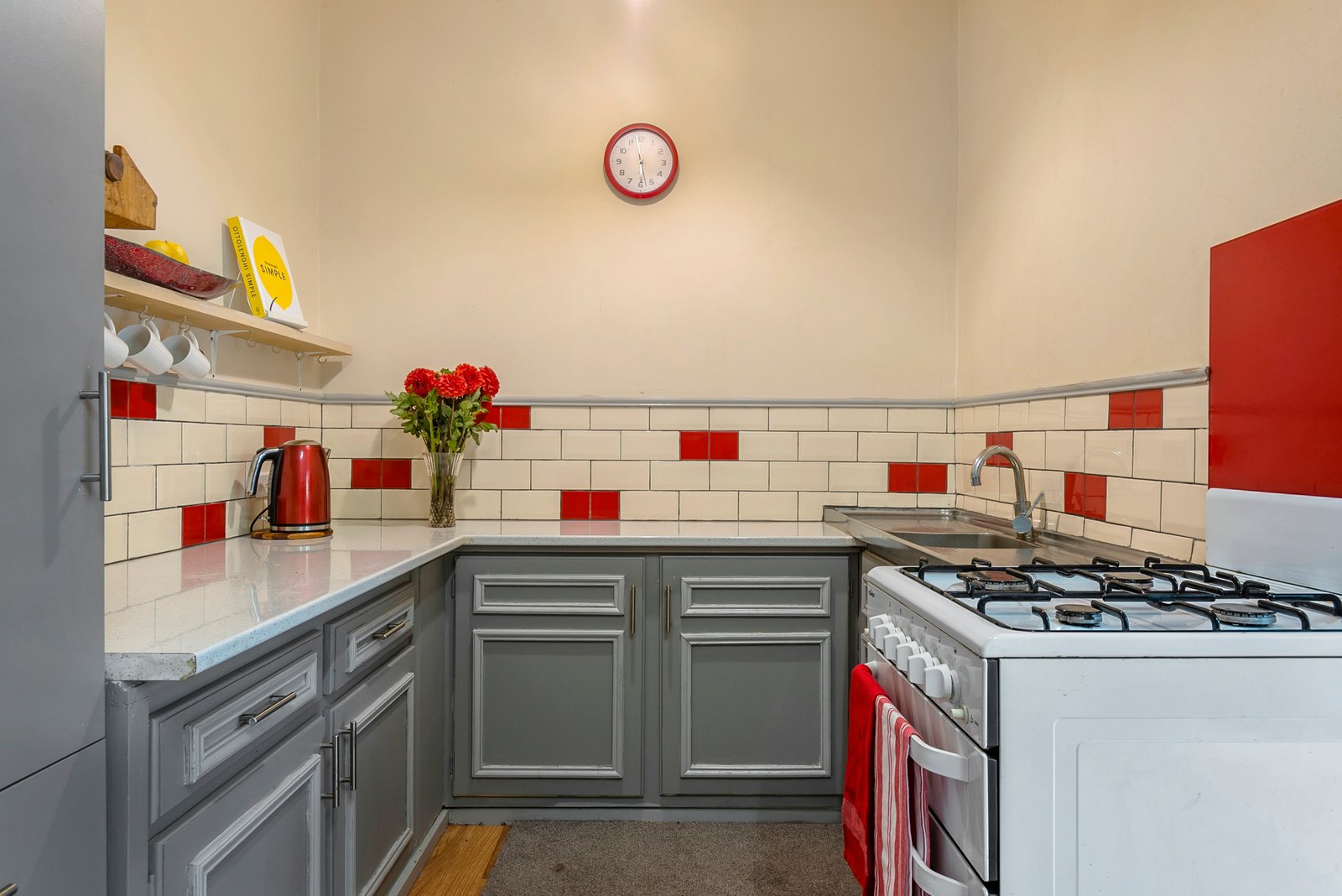 Real Estate and Property in 147 High Street, Woodend, VIC