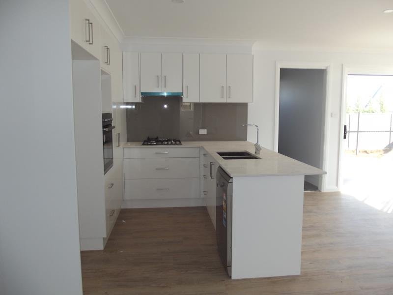 1/47 Kingham Street TAMWORTH 2