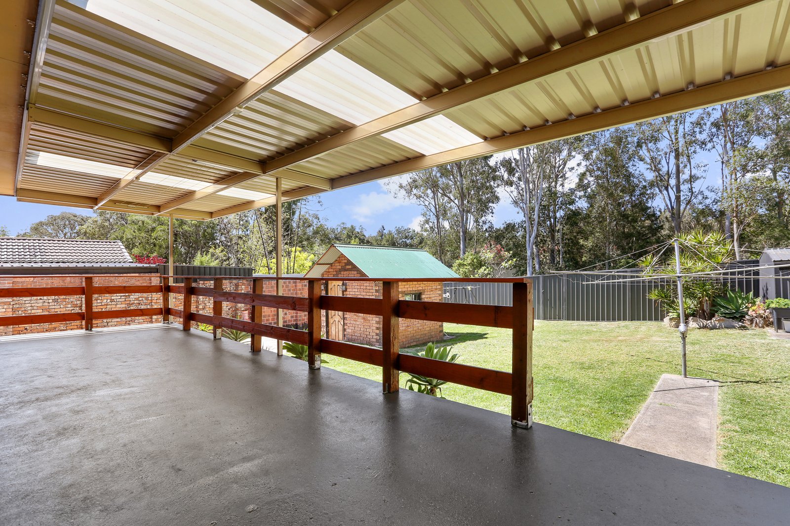 147 Laver Road DAPTO 8