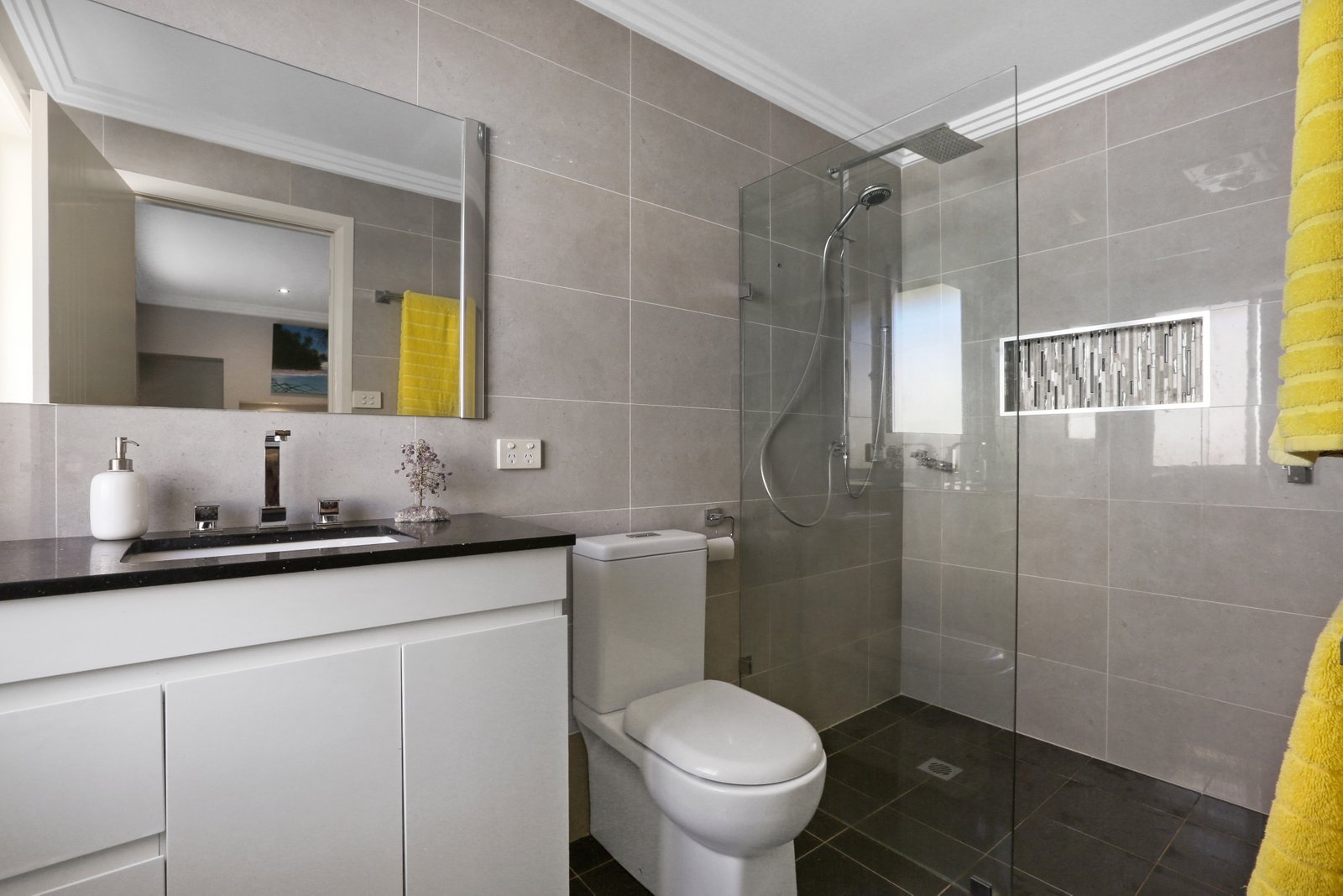 147 Marshall Street DAPTO 4