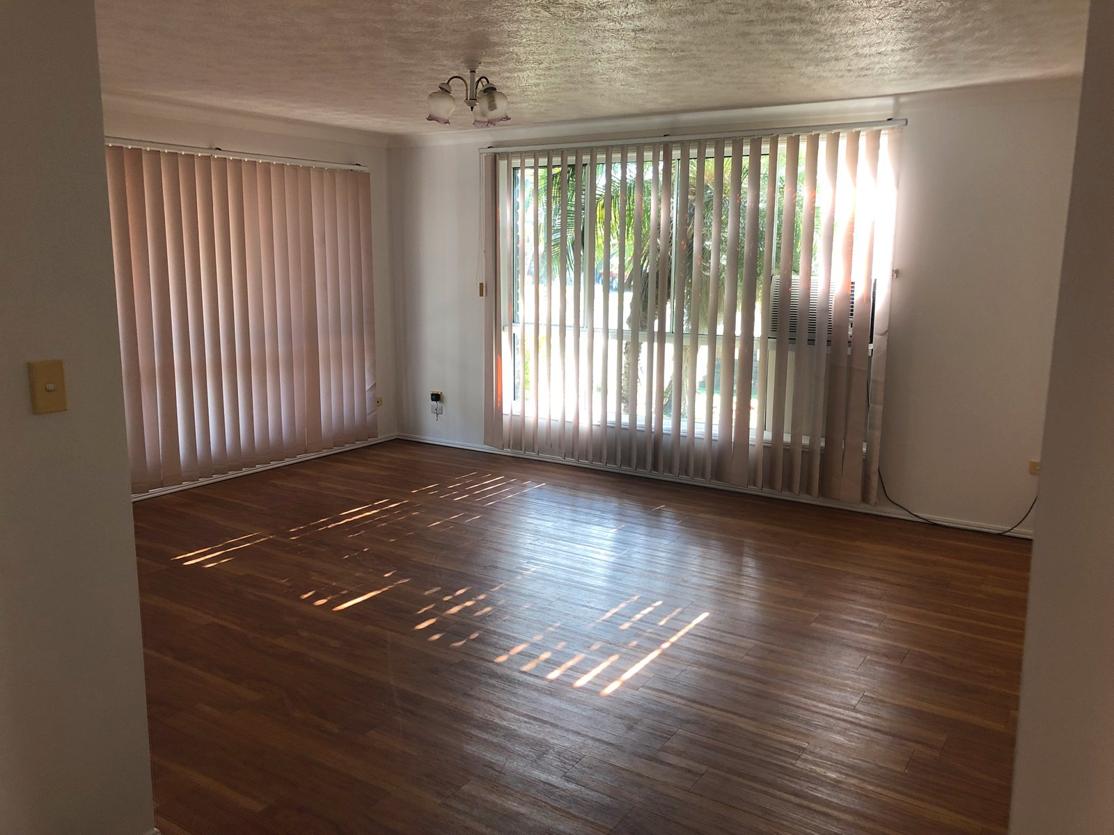 1/47 McKenzie Avenue POTTSVILLE BEACH 2