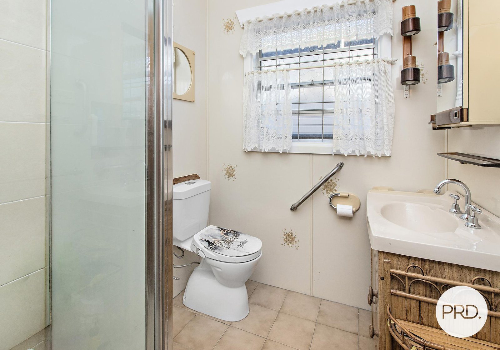 147 Princes Highway ALBION PARK RAIL 6