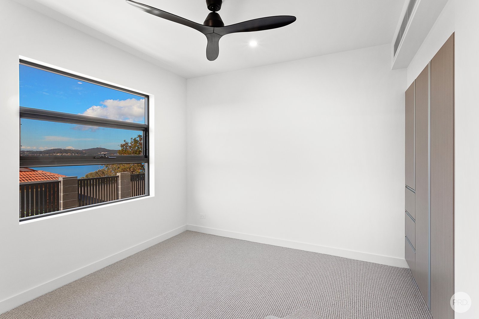 1/47 Scott Circuit SALAMANDER BAY 19