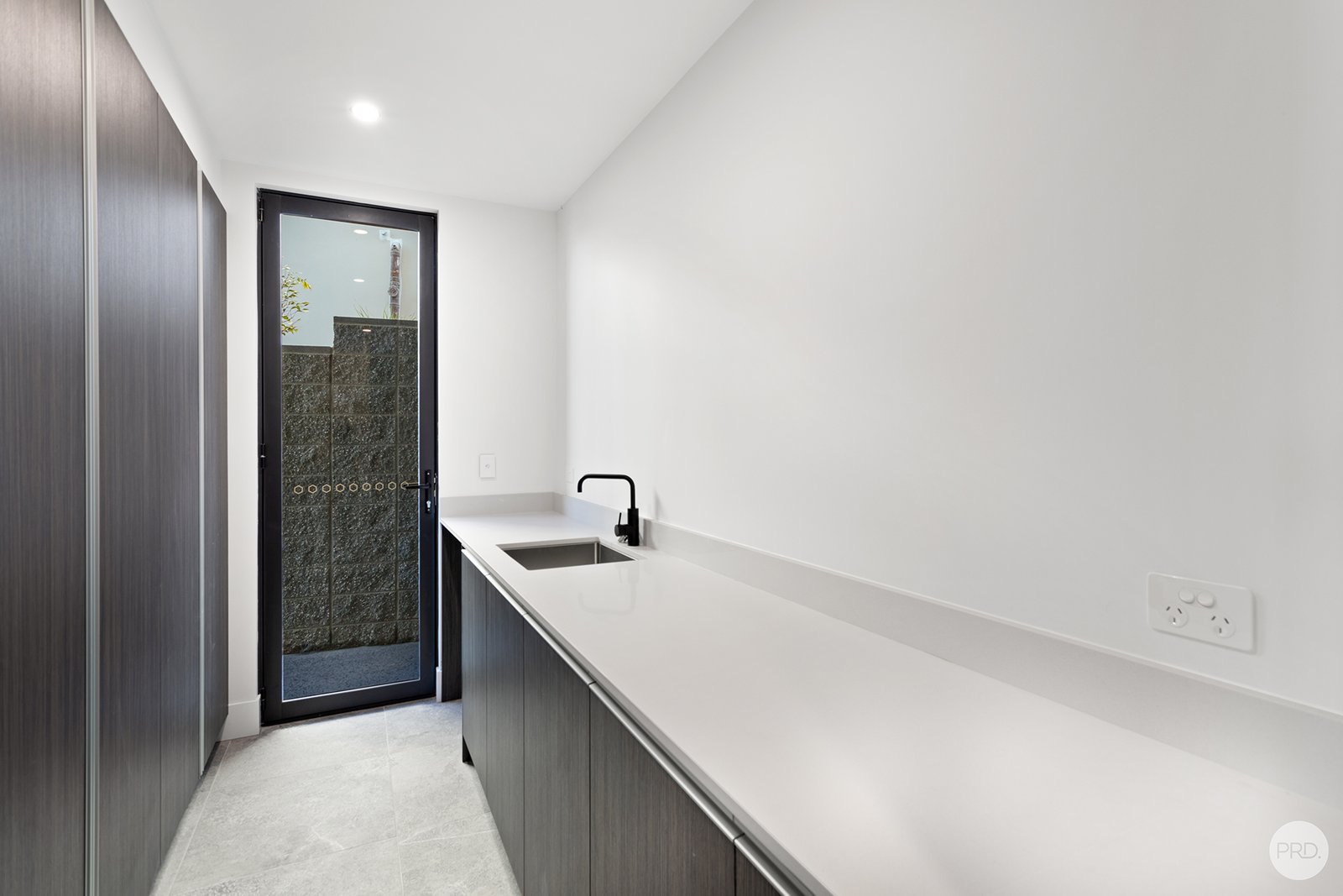 1/47 Scott Circuit SALAMANDER BAY 22