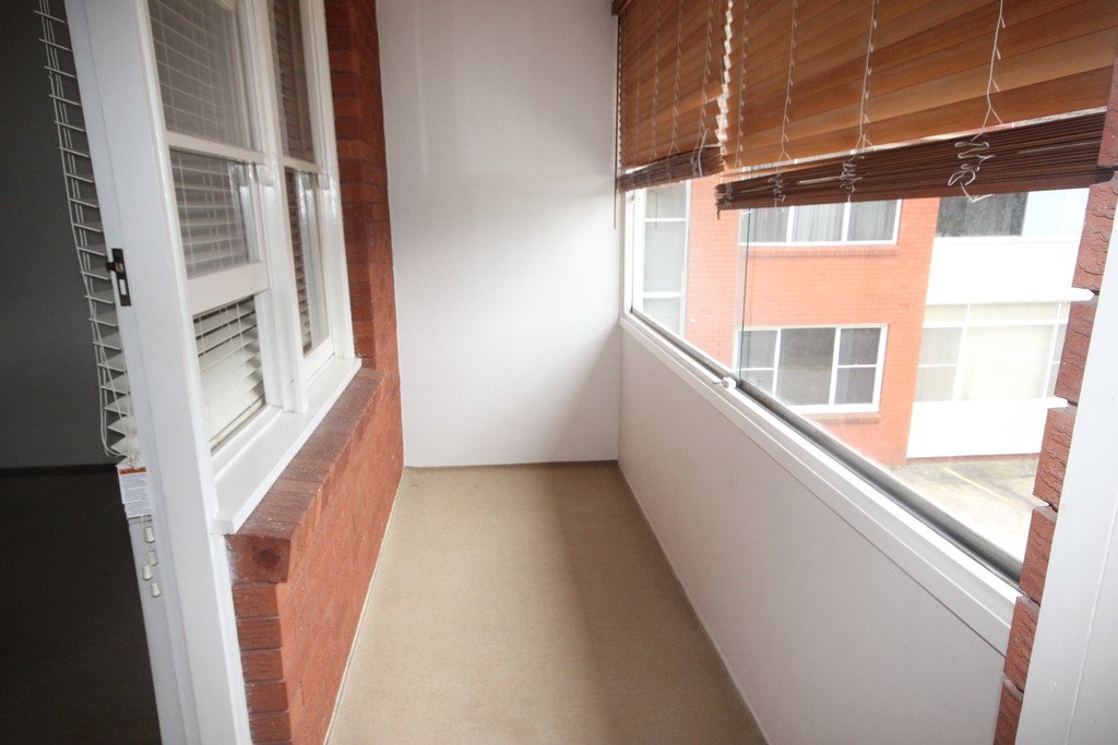 147 The Grand Parade MONTEREY 6