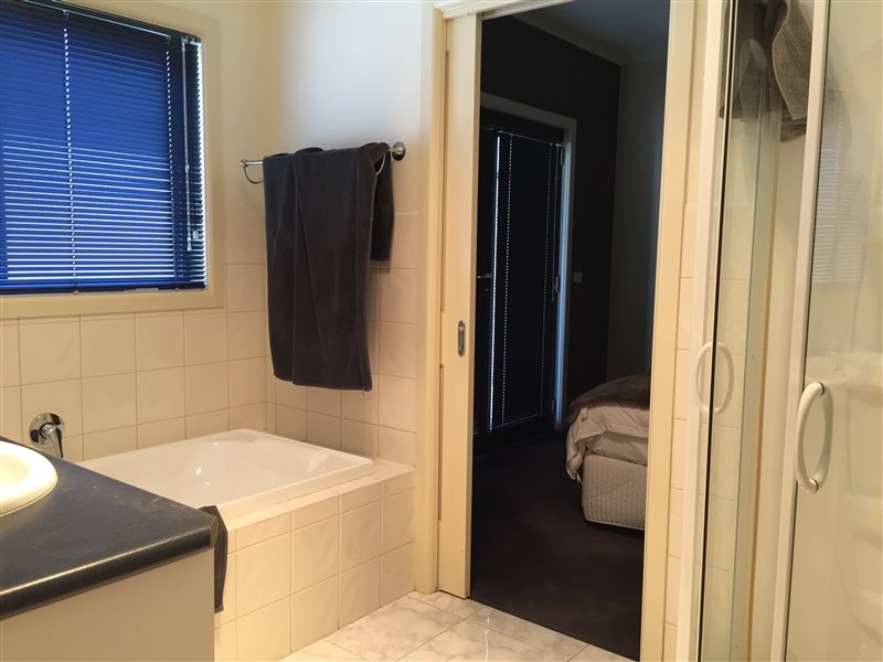 1/47 Weeroona Avenue BENDIGO 6