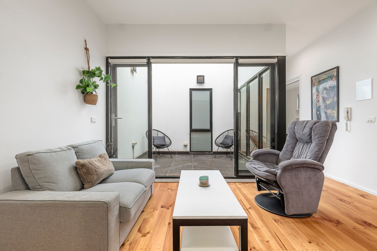 Gallery: 14/70a Alexandra Street
