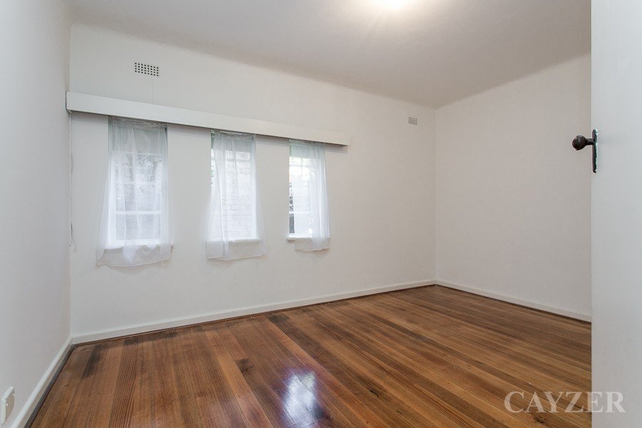 Gallery: 1/473 St Kilda Street