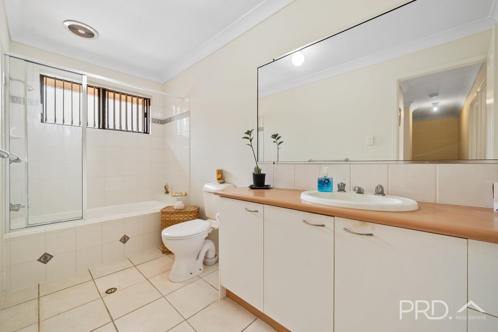 147/333 COLBURN Avenue VICTORIA POINT 11