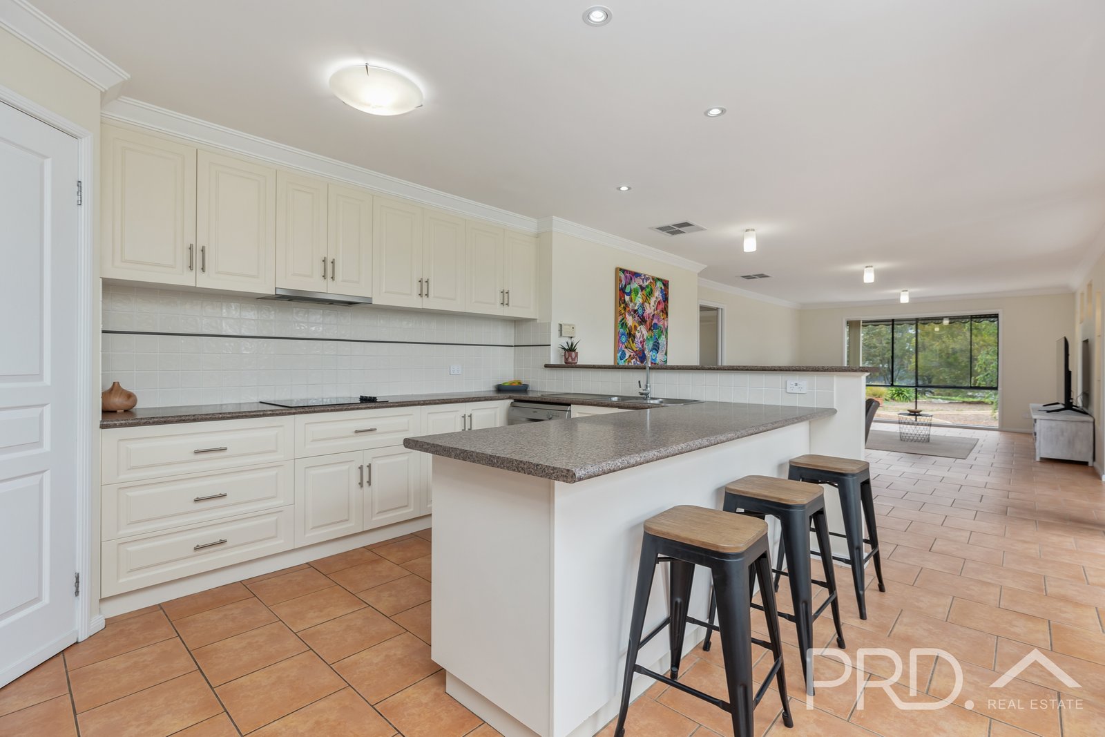 1/477 Wee Jasper Road TUMUT 5