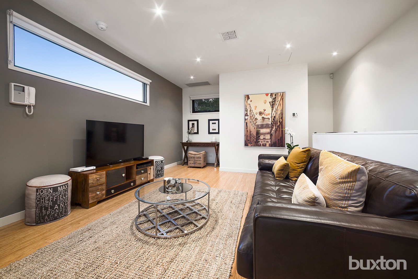 Gallery: 147A Male Street