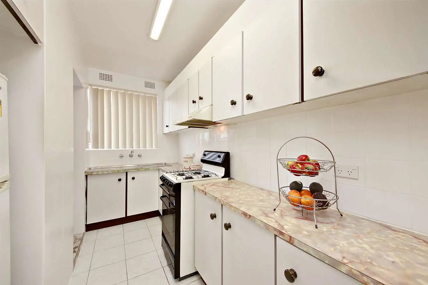14/8-10 Maloney Street EASTLAKES 2