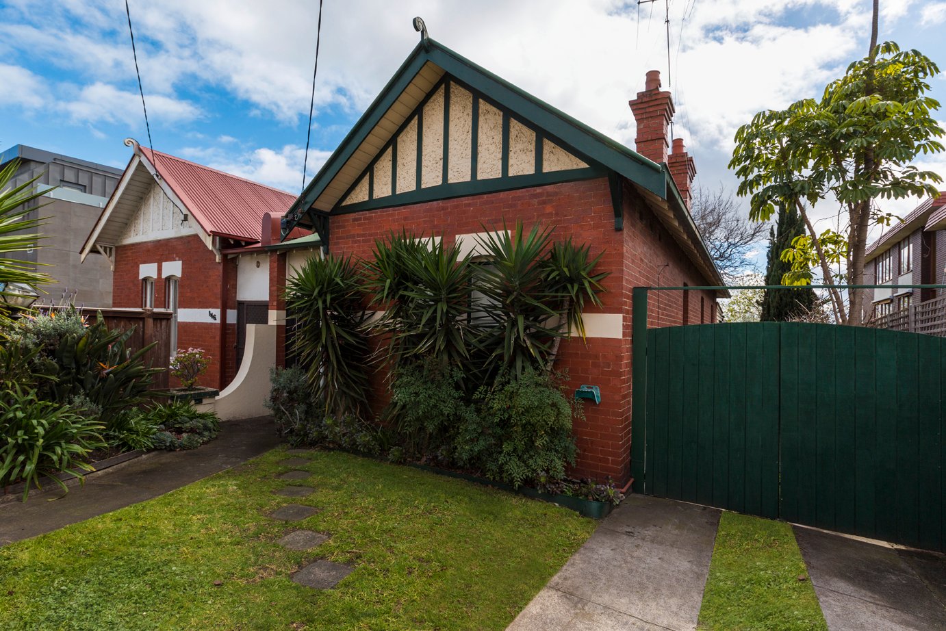 Real Estate and Property in 148 Balaclava Road, Caulfield North, VIC