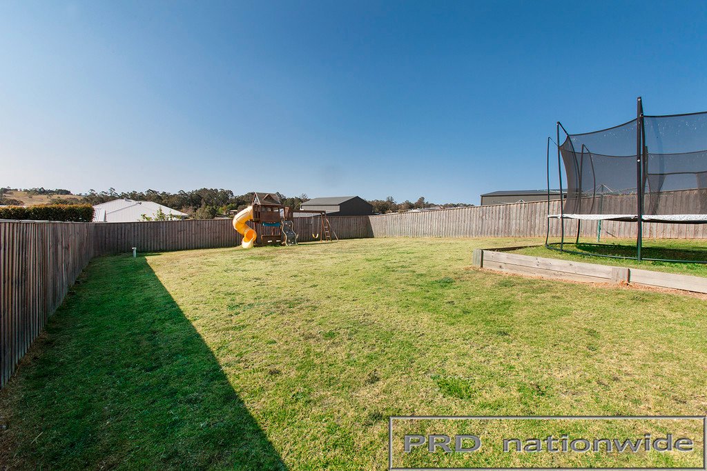 148 Bolwarra Park Drive BOLWARRA HEIGHTS 18