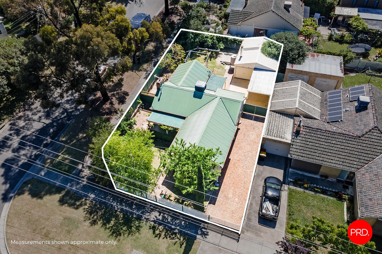 148 Lily Street IRONBARK 15