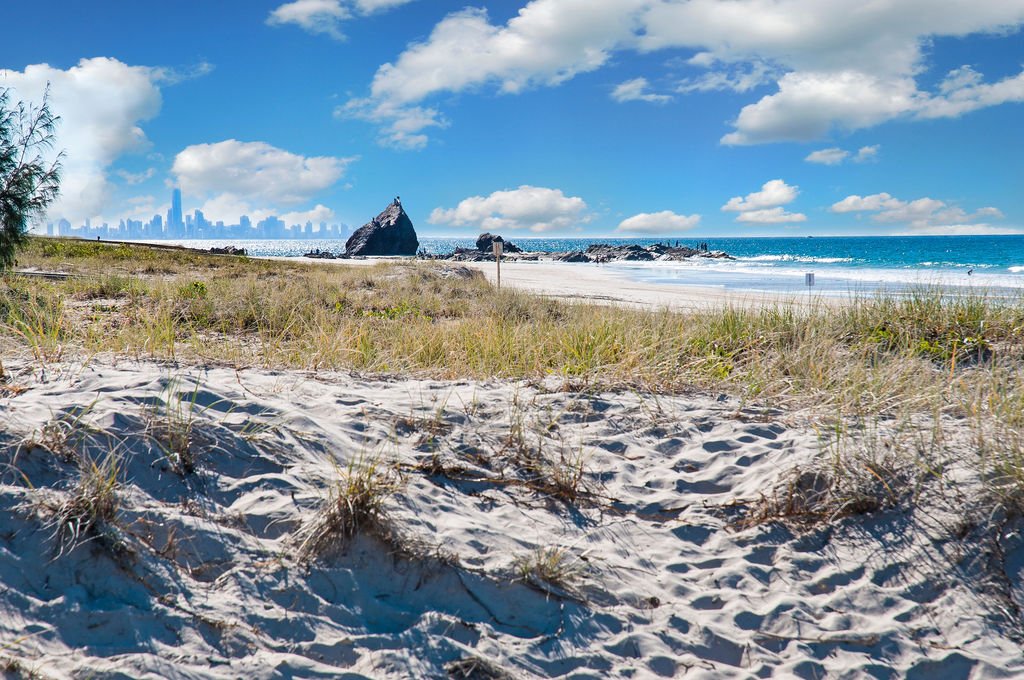 1/48 O'Connor Street TUGUN 11