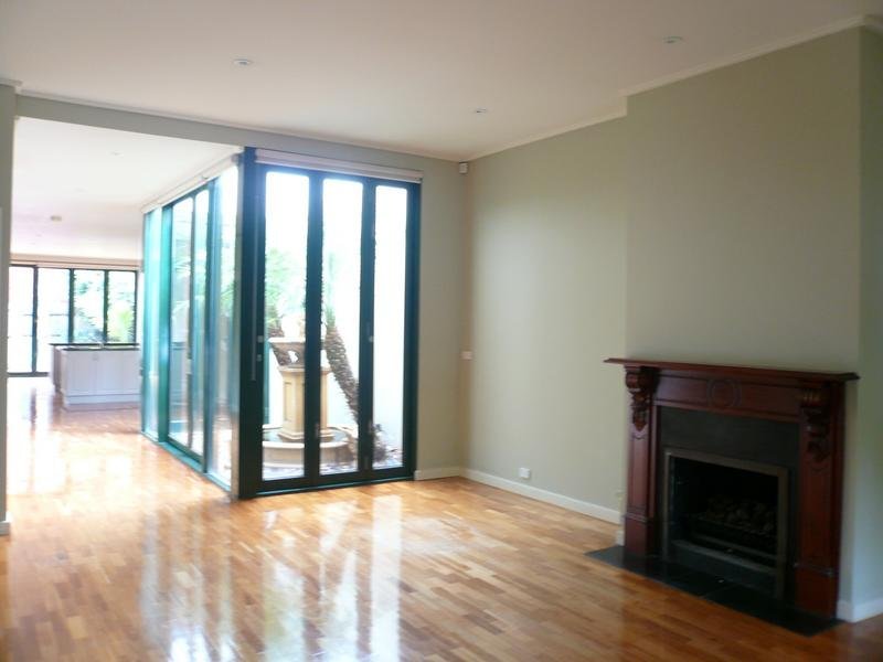 Gallery: 148 Page Street