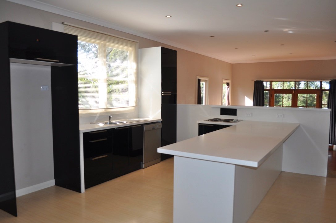 148 Railway Parade WARRIMOO 2
