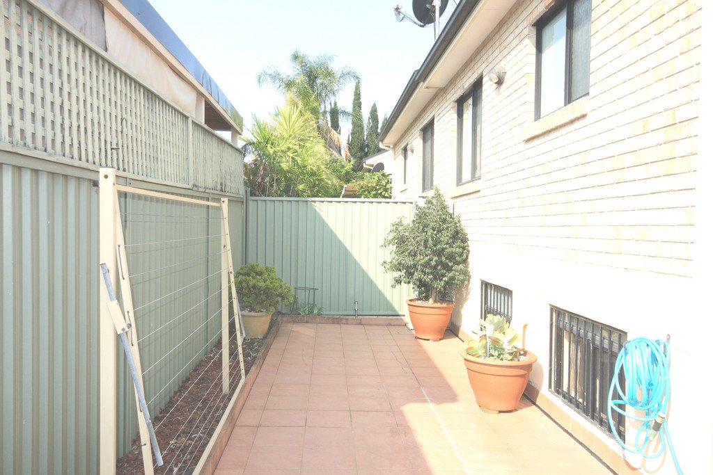 1/48 Regent Street BEXLEY 12