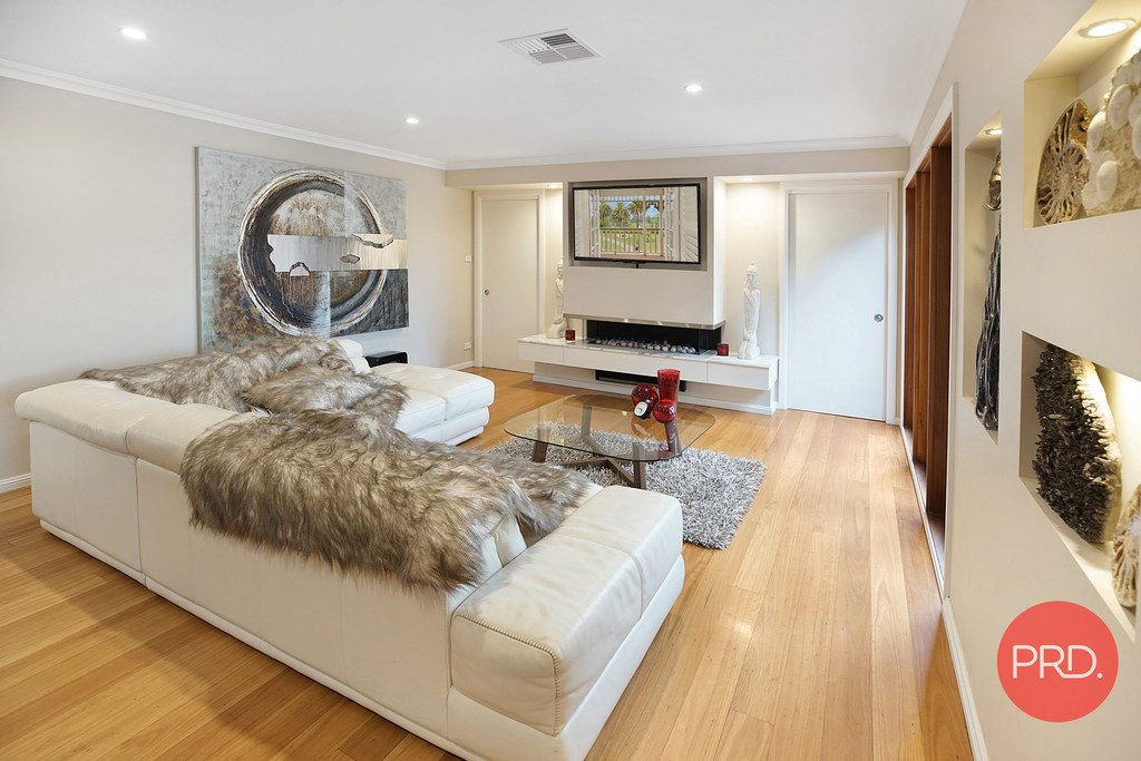 148 River Road LEONAY 7