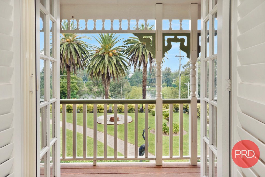 148 River Road LEONAY 10