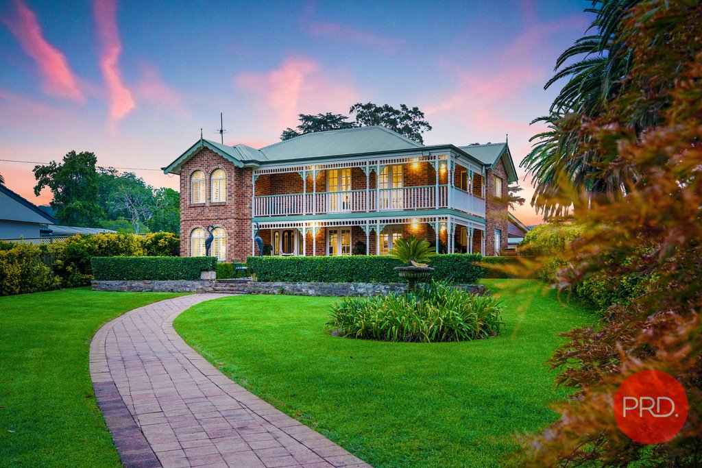148 River Road LEONAY 16