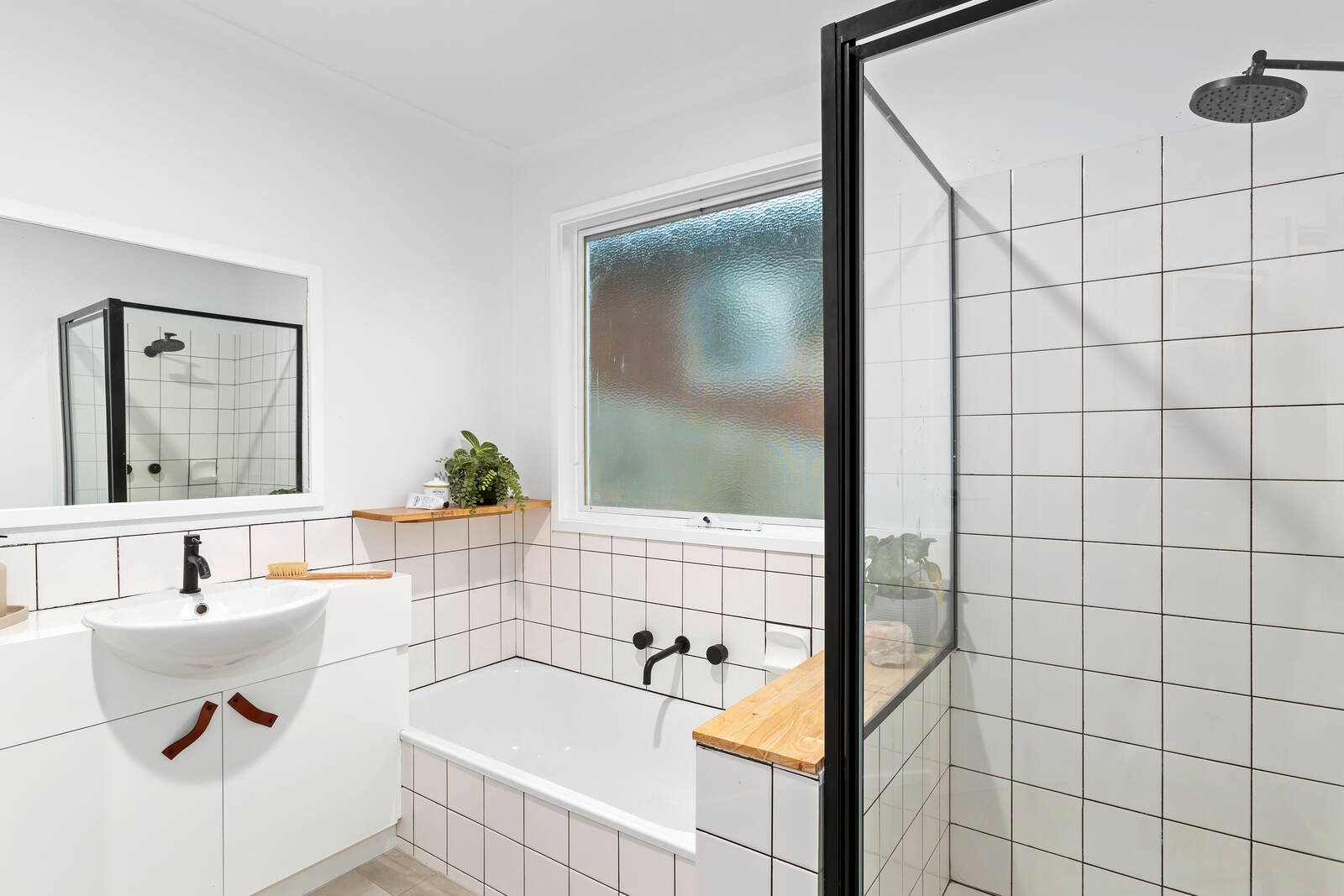 Real Estate and Property in 1/48 Riviera Crescent, Ocean Grove, VIC