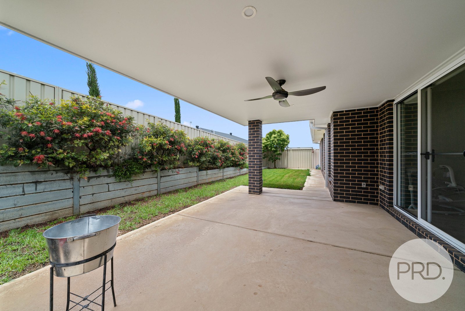 1/48 Ross Parkway GOBBAGOMBALIN 11