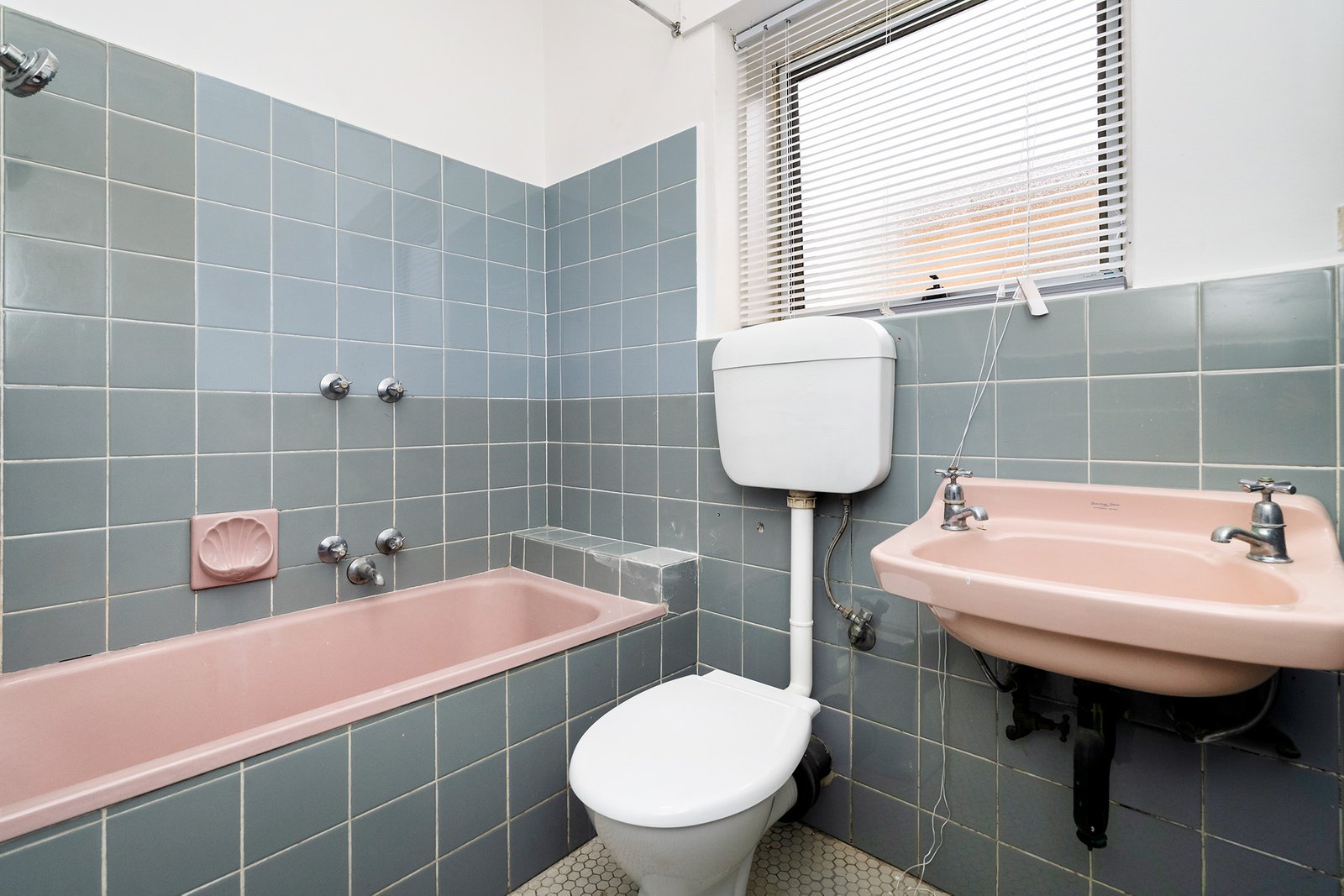 Real Estate and Property in 14/82 Campbell Road, Hawthorn East, VIC