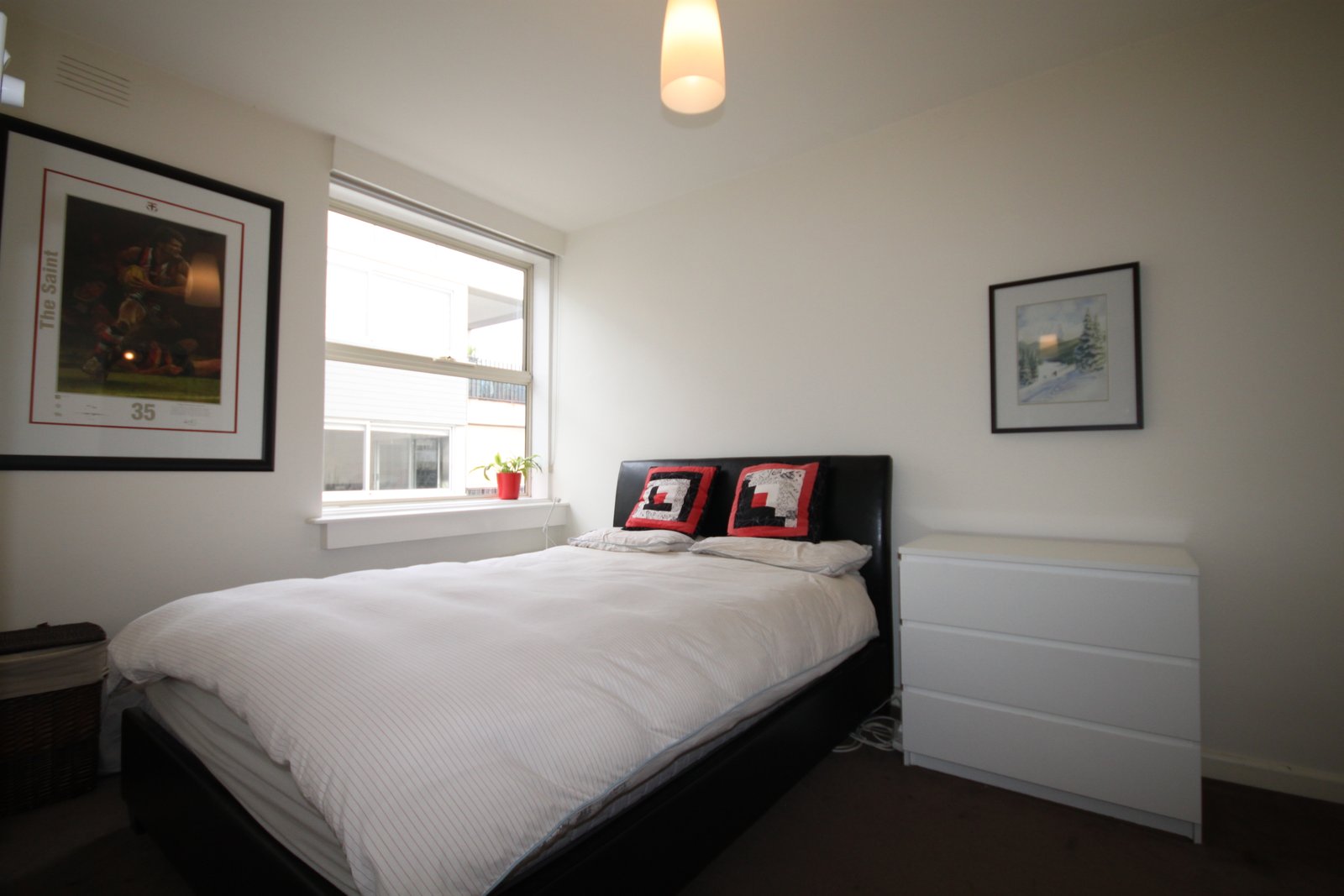 Gallery: 14/82 Westbury Street
