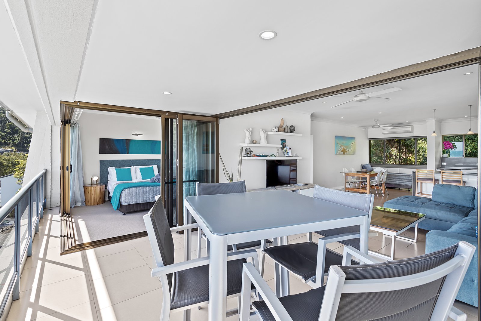 148/6 Eshelby Drive CANNONVALE 15