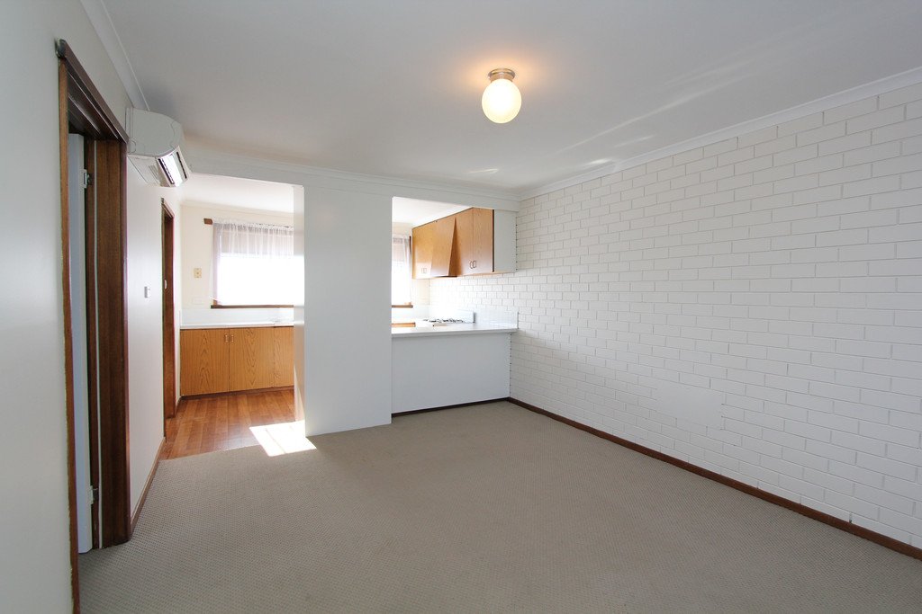 1/486 Gillies Street WENDOUREE 3