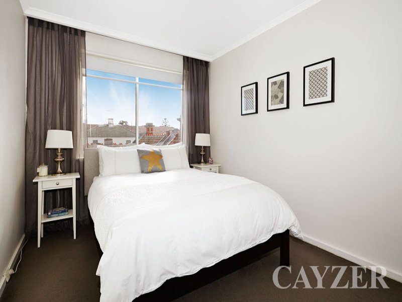 Gallery: 14/86 Park Street
