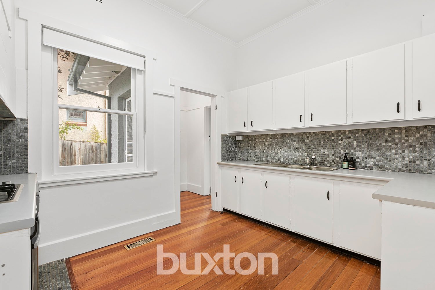 Gallery: 1487 High Street