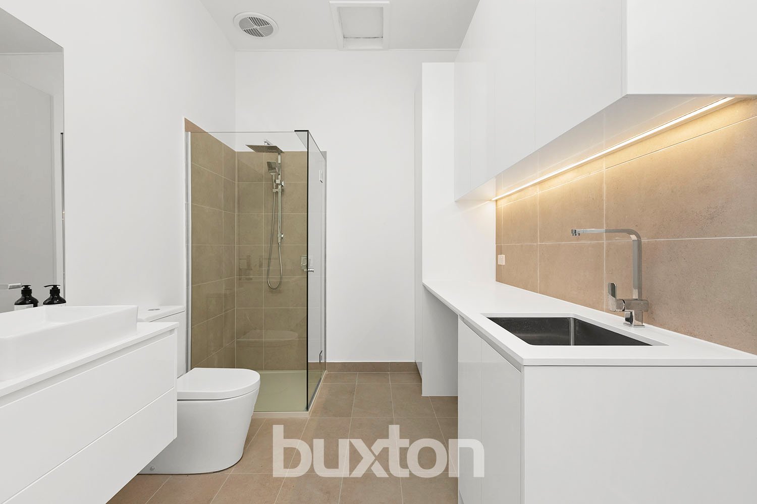 Gallery: 1487 High Street