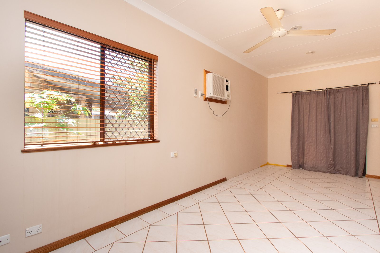 148b Reid Road CABLE BEACH 13