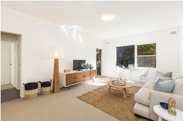 149-151 Russell Avenue DOLLS POINT 1