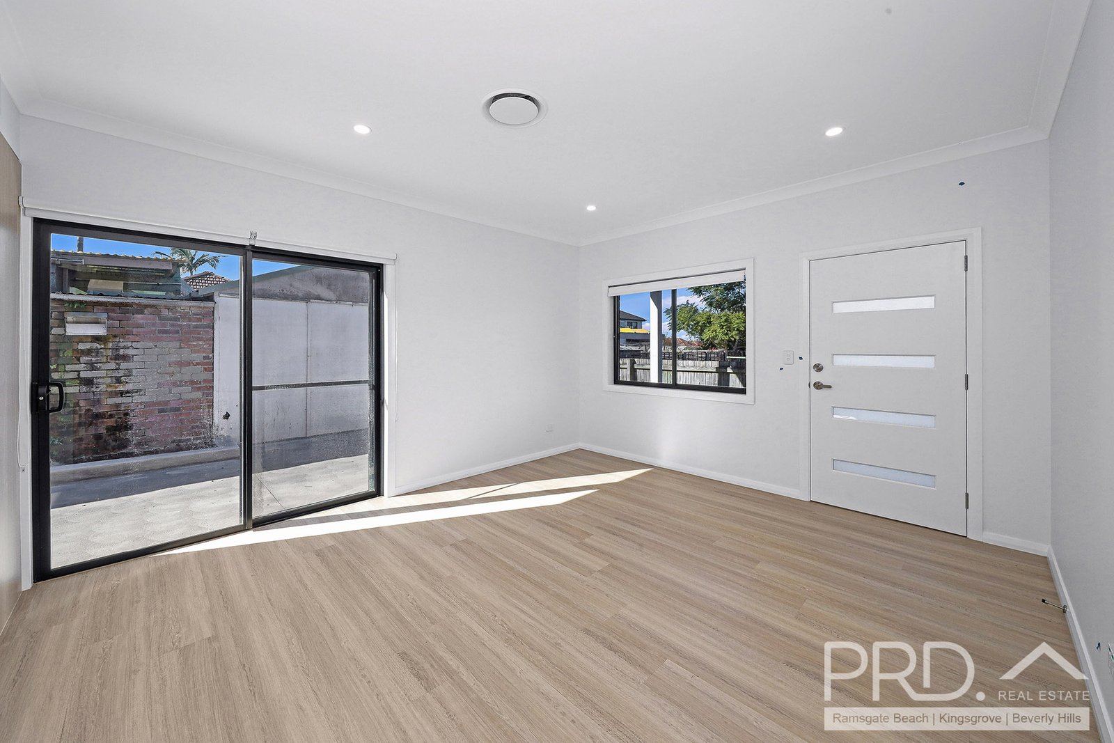 1/49 Allambee Crescent BEVERLY HILLS 1