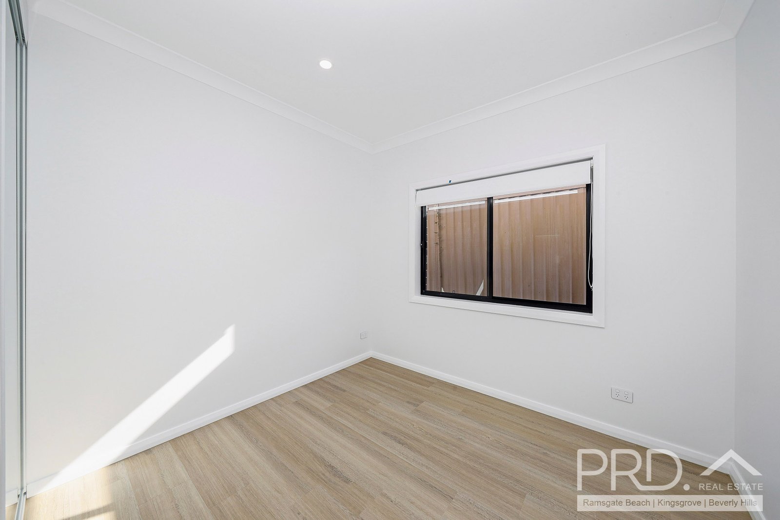 1/49 Allambee Crescent BEVERLY HILLS 4