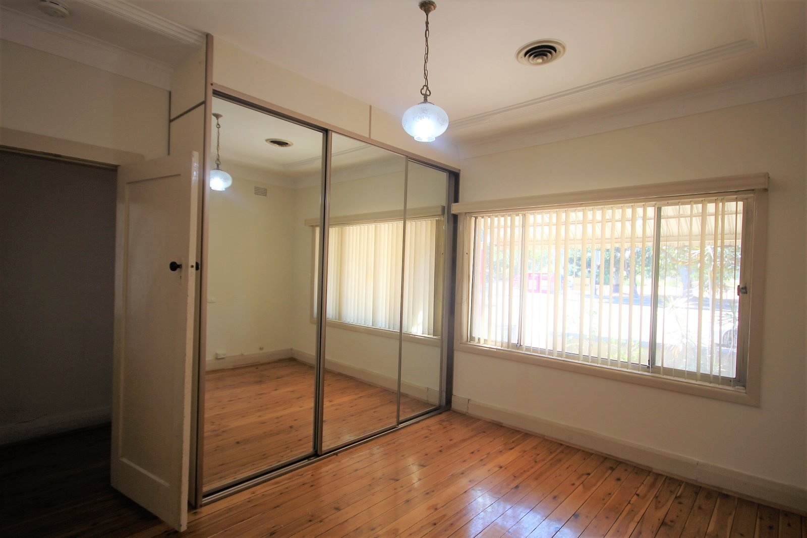 149 Bay Street ROCKDALE 7