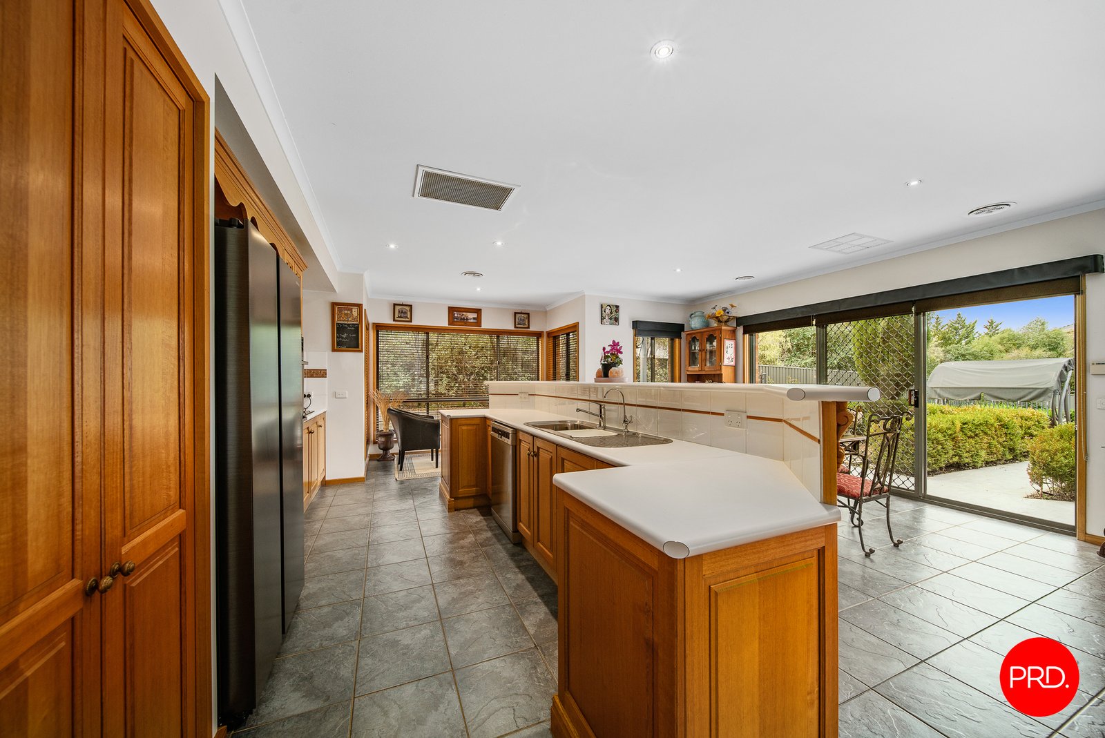 149 Edwards Road KENNINGTON 10