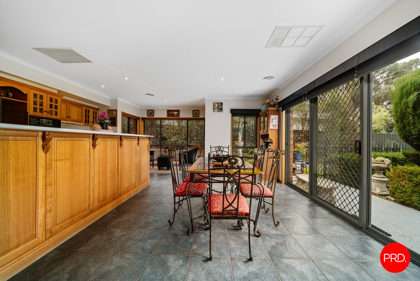 149 Edwards Road KENNINGTON 12