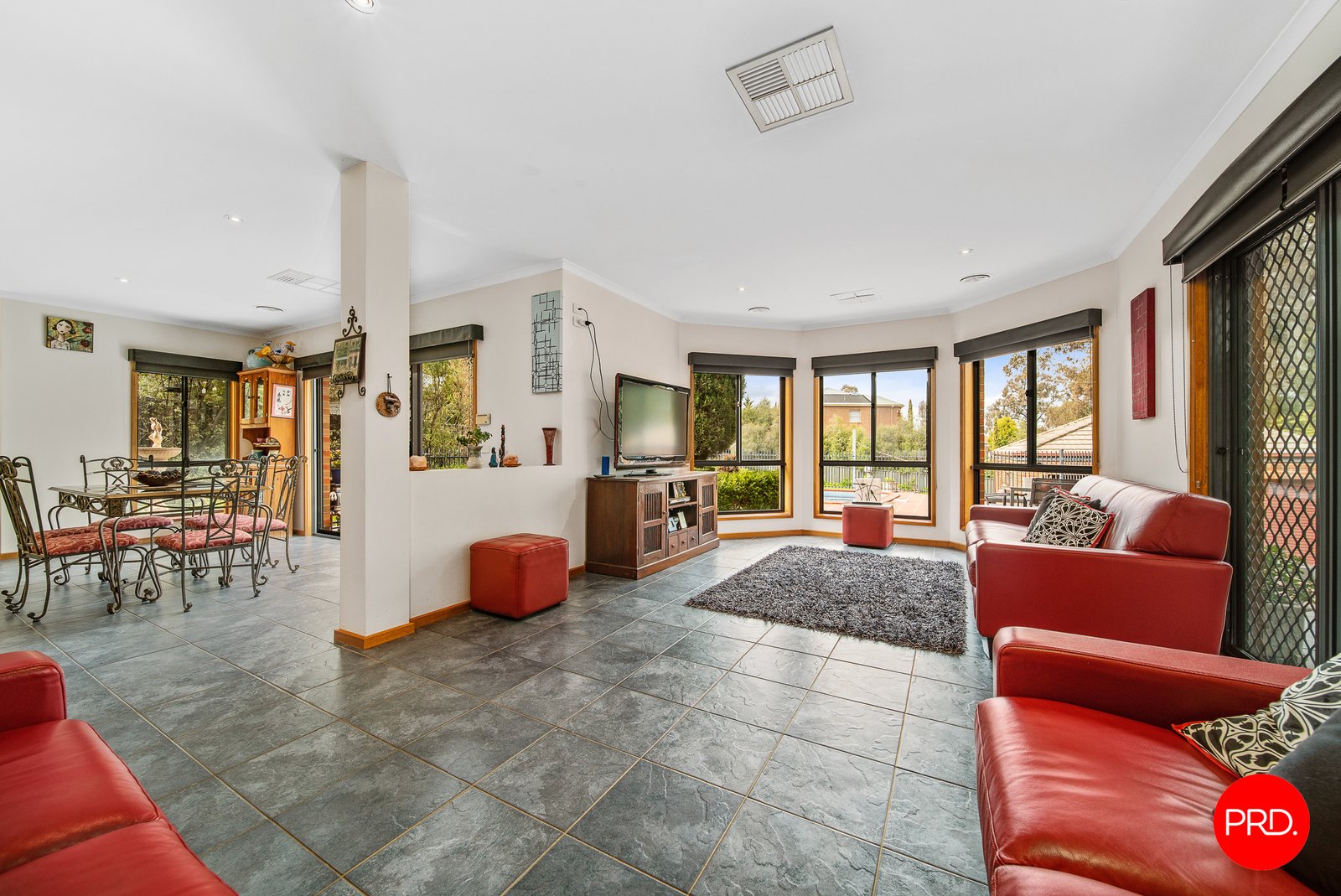 149 Edwards Road KENNINGTON 15