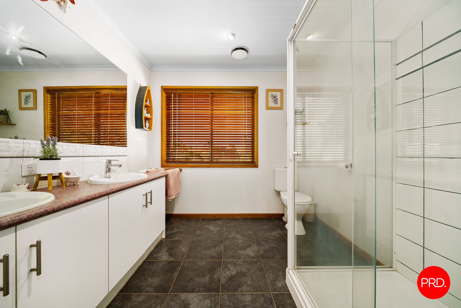 149 Edwards Road KENNINGTON 18