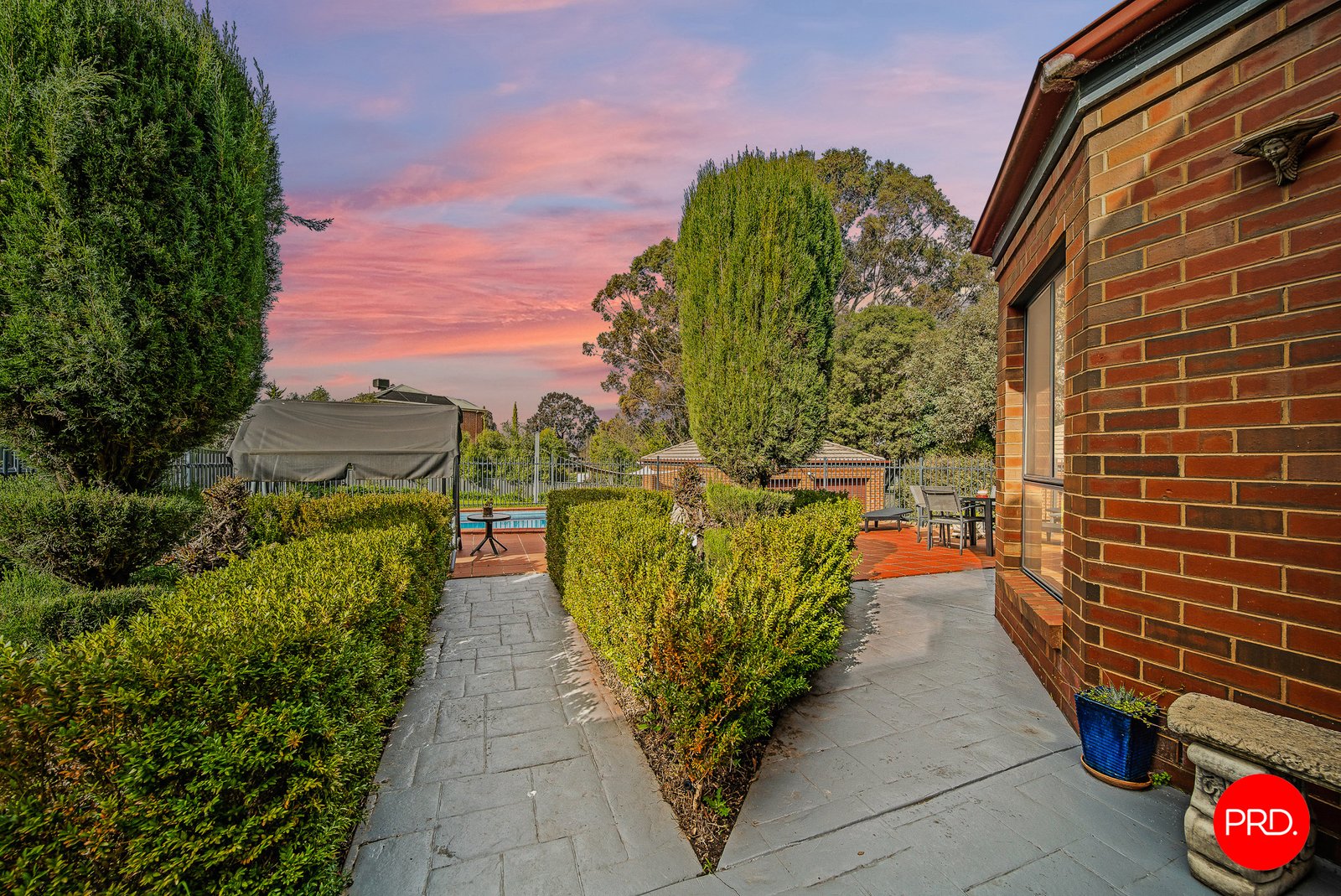 149 Edwards Road KENNINGTON 25